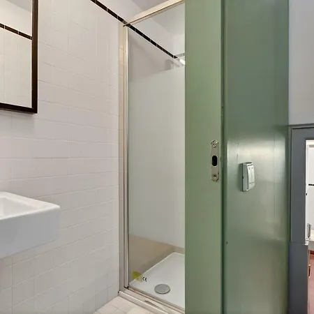 Ox Apartments B Arts *